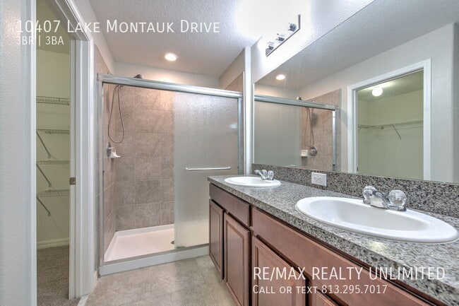 Building Photo - 10407 Lake Montauk Dr