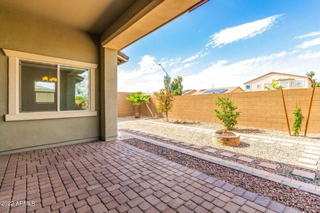 Building Photo - 13784 W Sarano Terrace