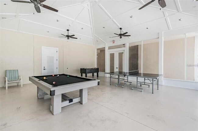 Building Photo - 11176 Leland Groves Dr