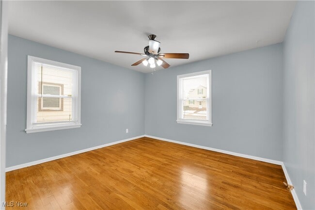 Building Photo - 5617 E 139th St