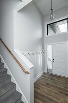 Building Photo - 1588 Brandt Dr NE