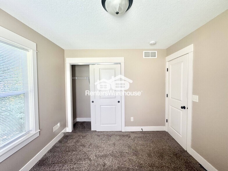 Building Photo - 4155 53rd St