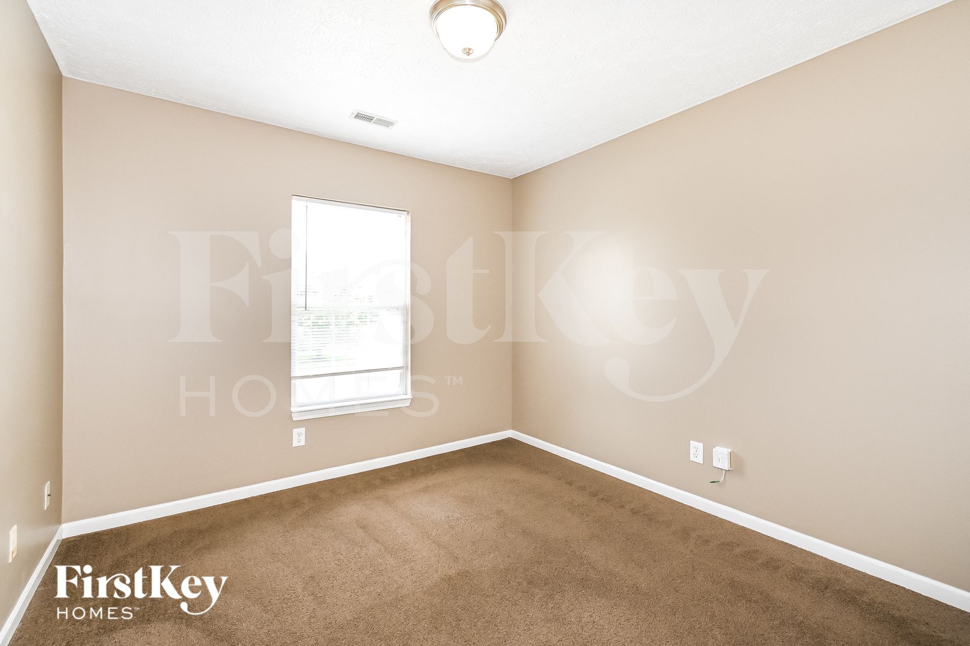 Building Photo - 10694 Hoosier Ct