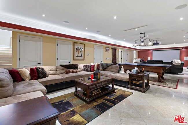 Building Photo - 2023 Parnell Ave