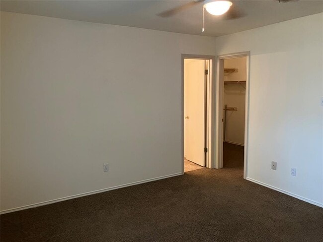 Building Photo - 9629 Sugar Hill Dr
