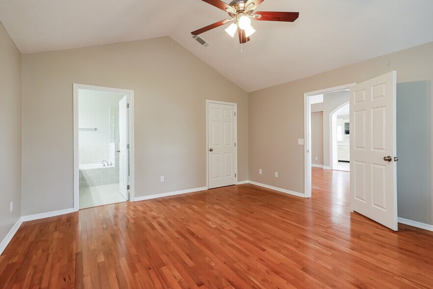 Building Photo - 11059 Ridge Point Dr