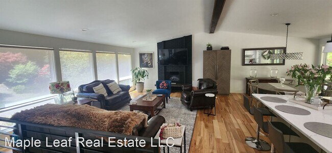 Building Photo - 3 br, 3 bath House - 20911 30th Dr SE