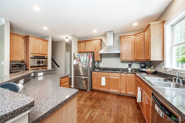 Building Photo - 11107 Manor View Dr