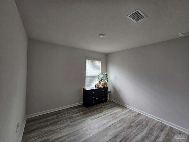 Building Photo - 6166 Native Dancer Wy