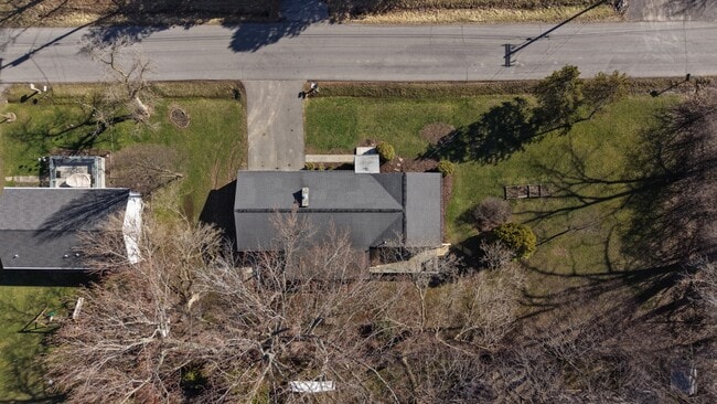 Building Photo - 4582 Maiden Ln