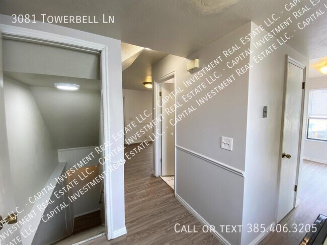 Building Photo - 3081 Towerbell Ln