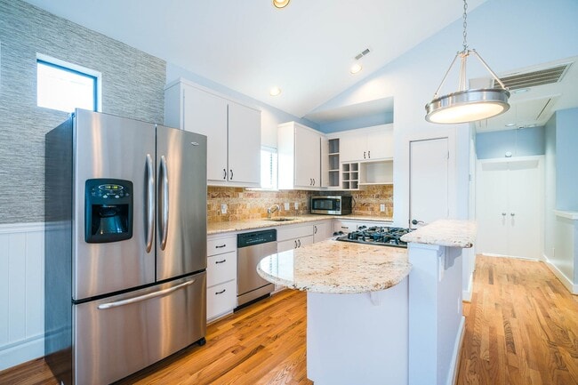 Building Photo - 3702 Omeara Dr