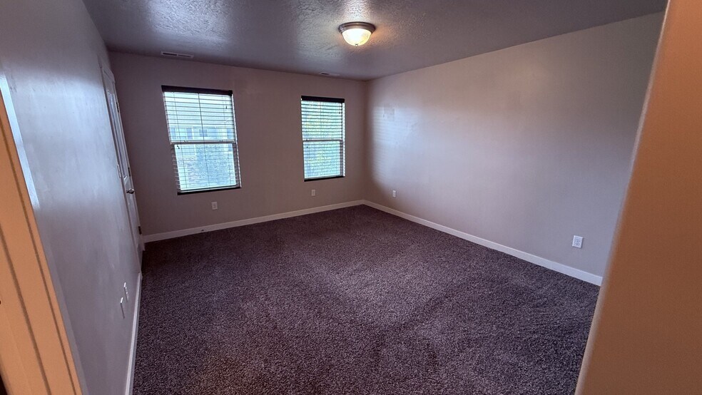Building Photo - 238 Cordoba Dr