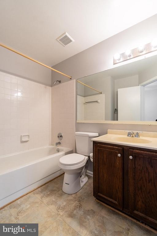 Building Photo - 8525 Gambel Oak Dr