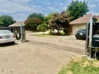 Building Photo - 2613 La Vida Pl