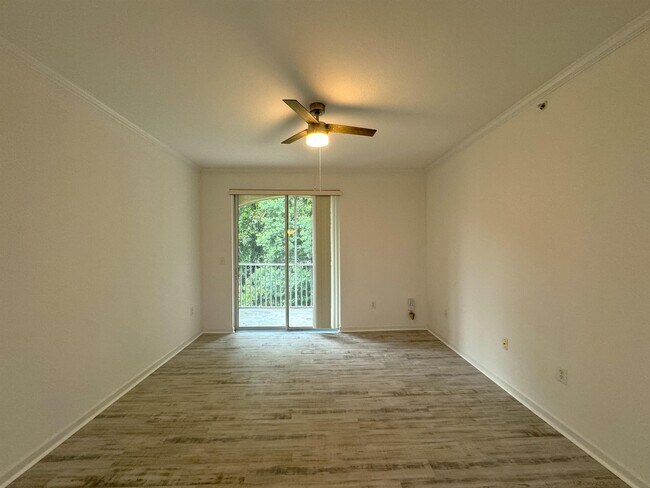 Building Photo - 420 S Villa San Marco Dr