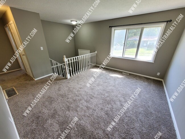 Building Photo - 9532 Booth Ave