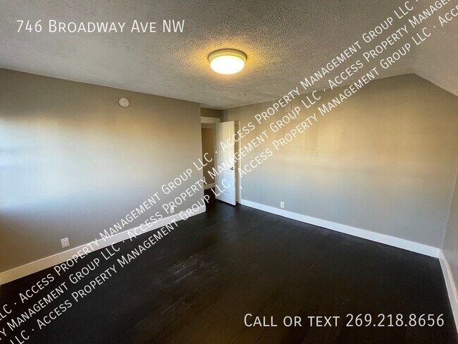 Building Photo - 746 Broadway Ave NW
