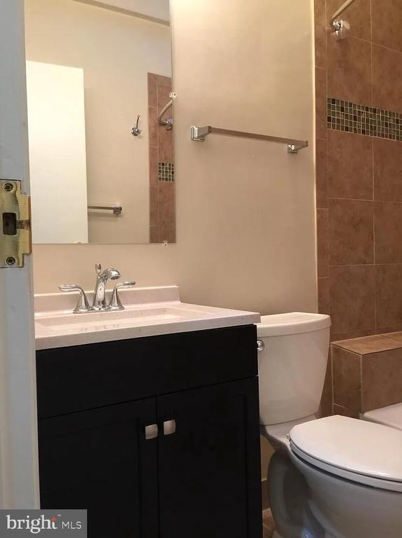 Building Photo - 1504 21st St NW