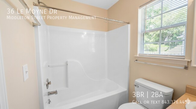 Building Photo - 36 Le Moyne Dr