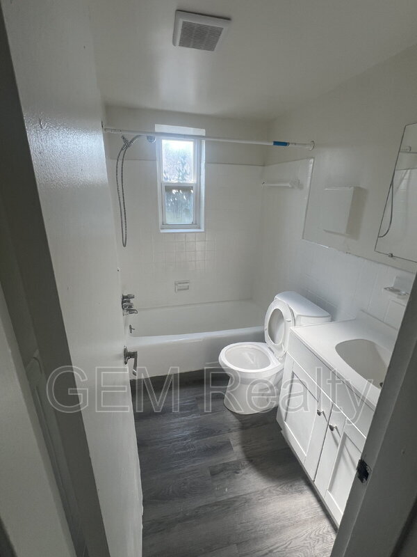 Building Photo - 14408 Gemstone Dr