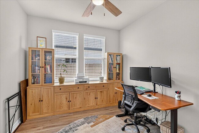 Building Photo - 2605 Lannister Ln