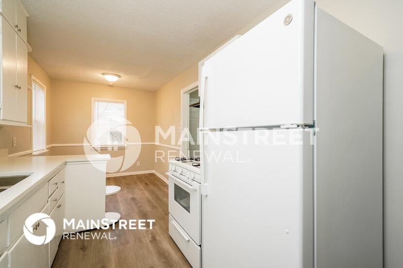 Building Photo - 3428 N Riley Ave