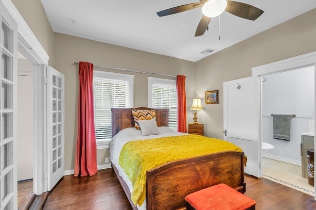 Building Photo - 2608 Hopkins St