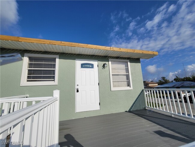 Building Photo - 5453 Avenue E