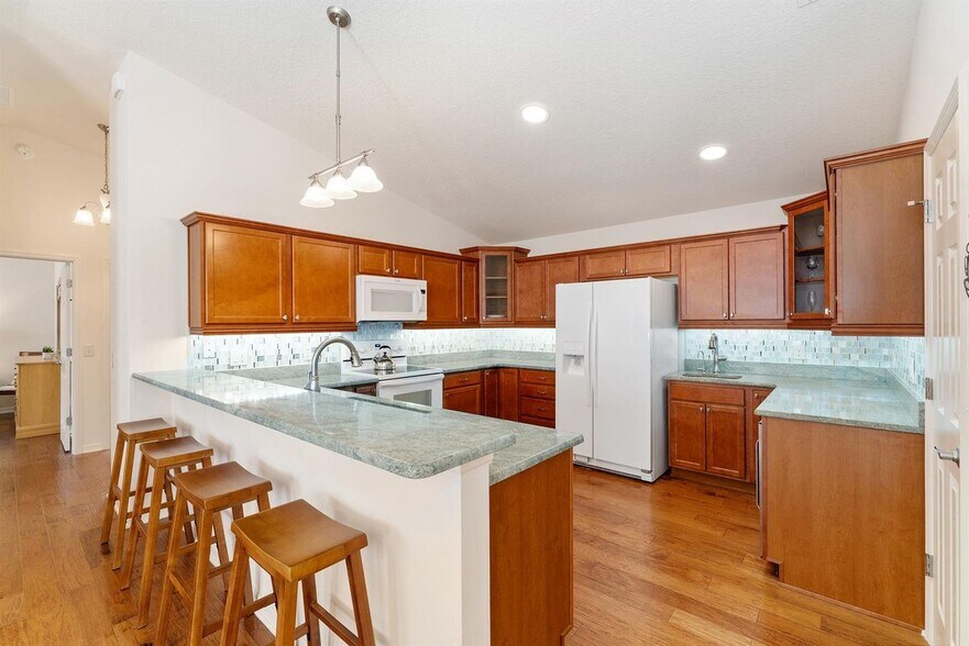 Building Photo - 1382 Viola Ct