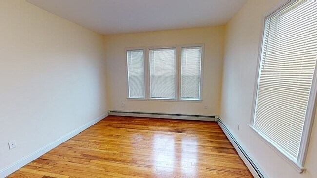 Building Photo - 55 Hazleton St