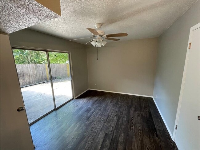 Building Photo - 5806 Emerald Forest Dr