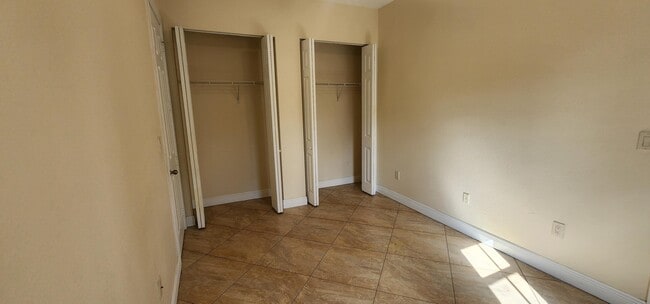 Building Photo - 12094 Citrus Grove Blvd