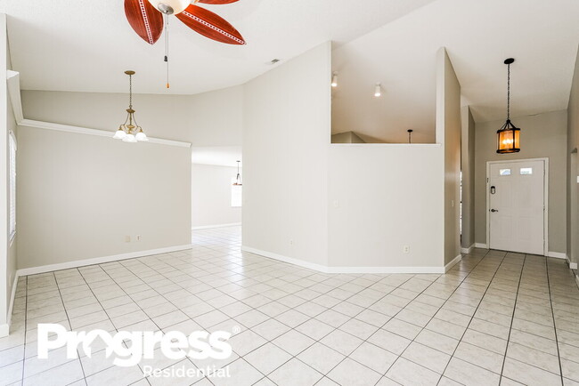 Building Photo - 12138 Fruitwood Dr