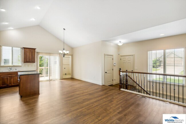 Building Photo - 1716-1718 Bedford