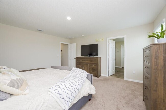 Building Photo - 12767 Mangrove Forest Dr