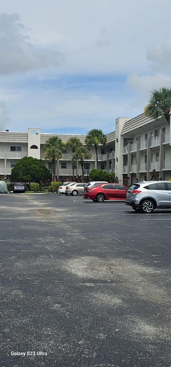 Building Photo - 8595 Sunrise Lakes Blvd