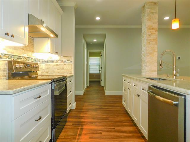 Building Photo - 4605 Dogwood Dr