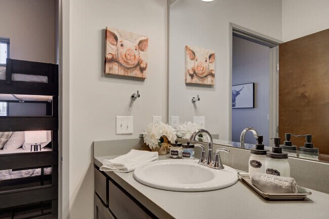 Building Photo - 2210 Remington Way