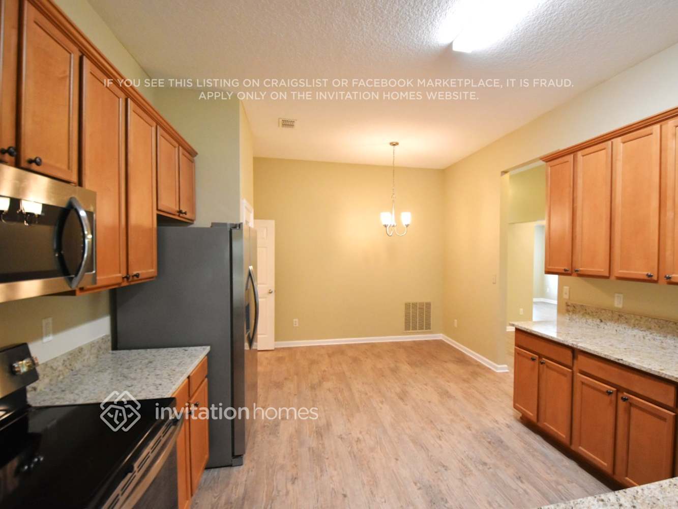 Building Photo - 3023 Bright Eagle Dr