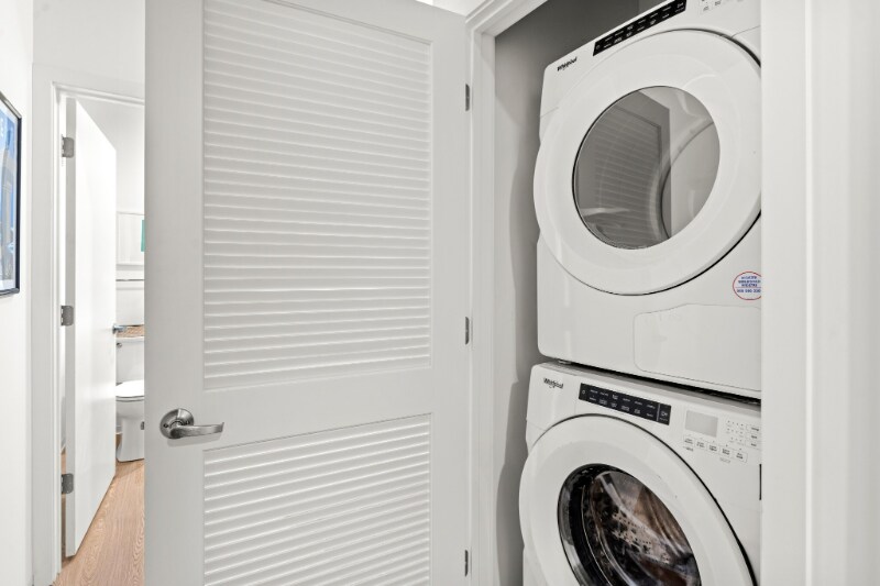 Building Photo - 1402 S Wabash Ave