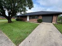 Building Photo - 4187 Cordell Dr
