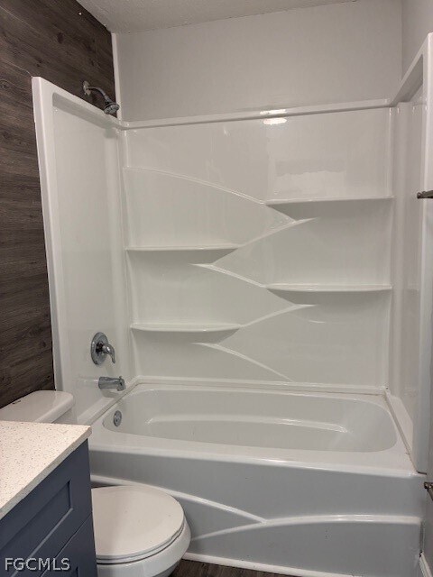 Building Photo - 3817 Del Prado Blvd S