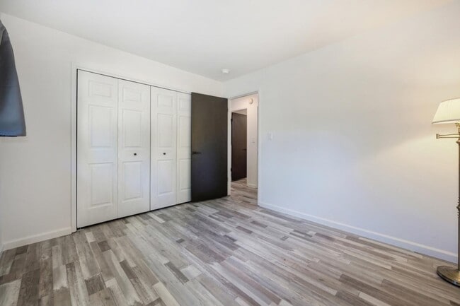 Building Photo - 4175 Helen Ln