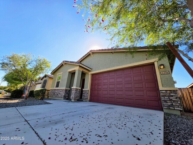 Primary Photo - 4214 S 68th Ln