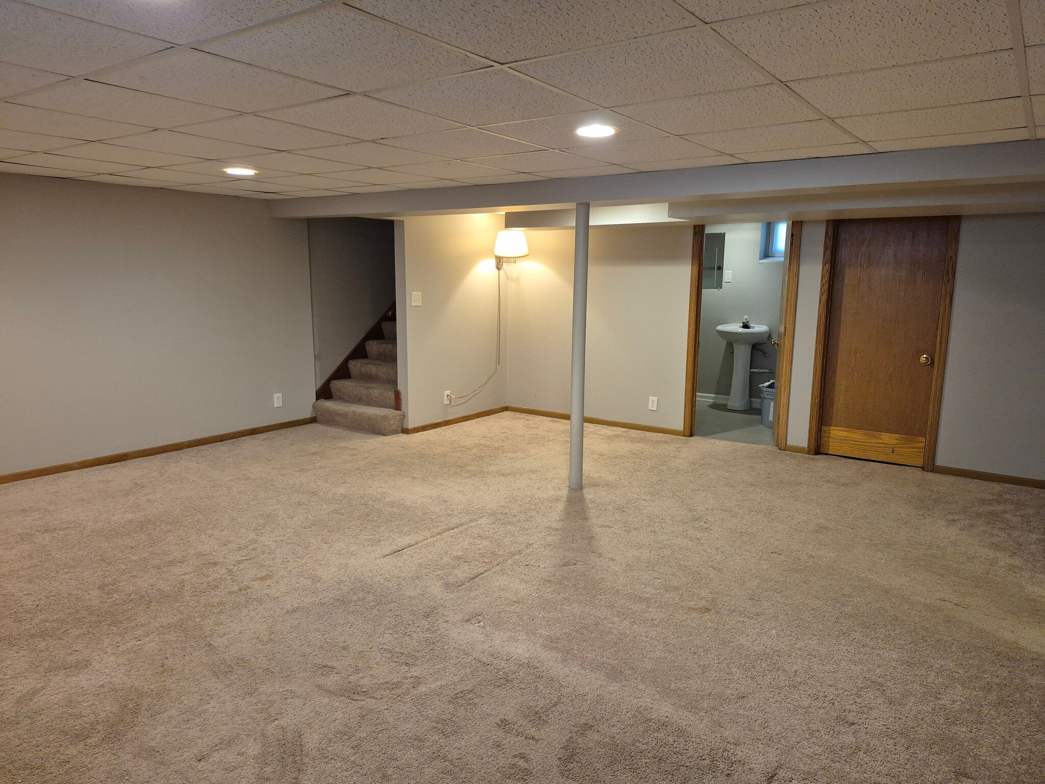 Huge Room! - 2219 W 61st St