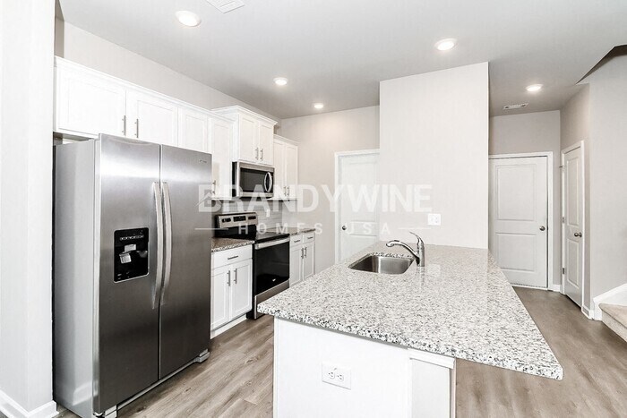 Building Photo - 309 Bascomb Crst