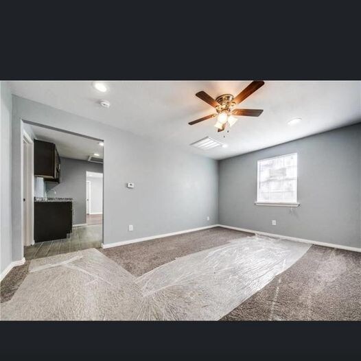 Building Photo - 5136 Bourquin St