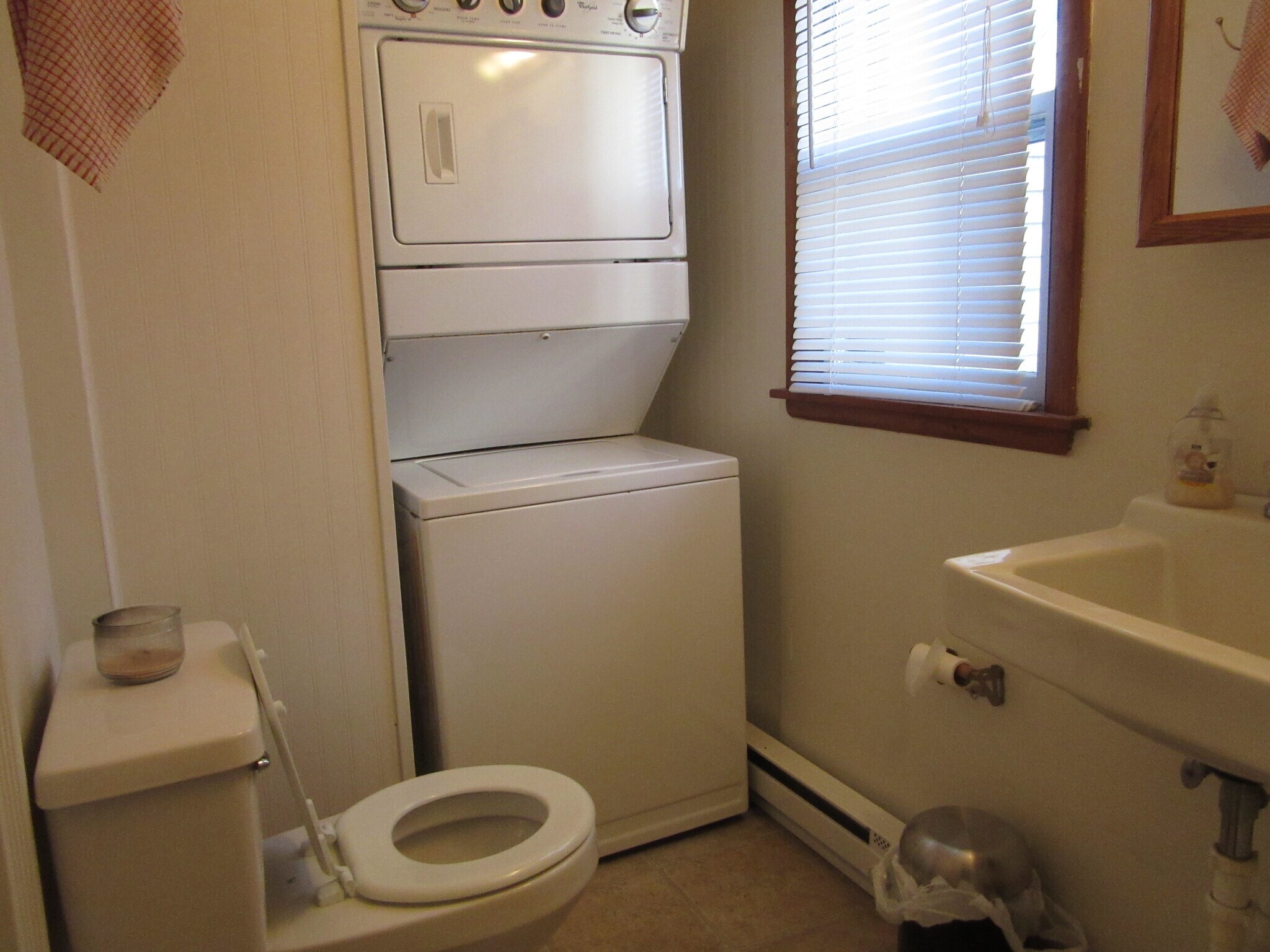 Building Photo - 701 N Randolph St