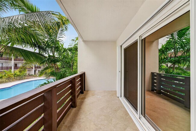 Building Photo - 7477 SW 82nd St